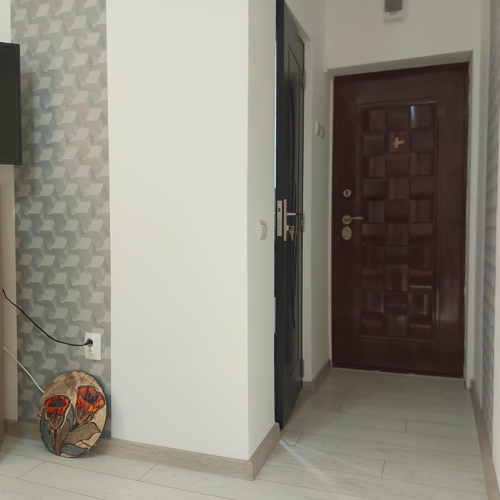 Dayana Home Ramnicu Valcea Exterior photo